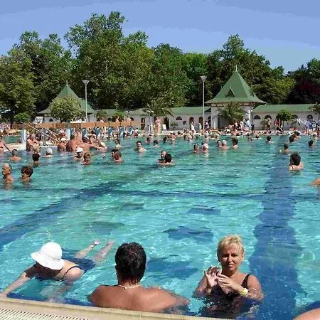 招待所 Abigel Vendeghaz